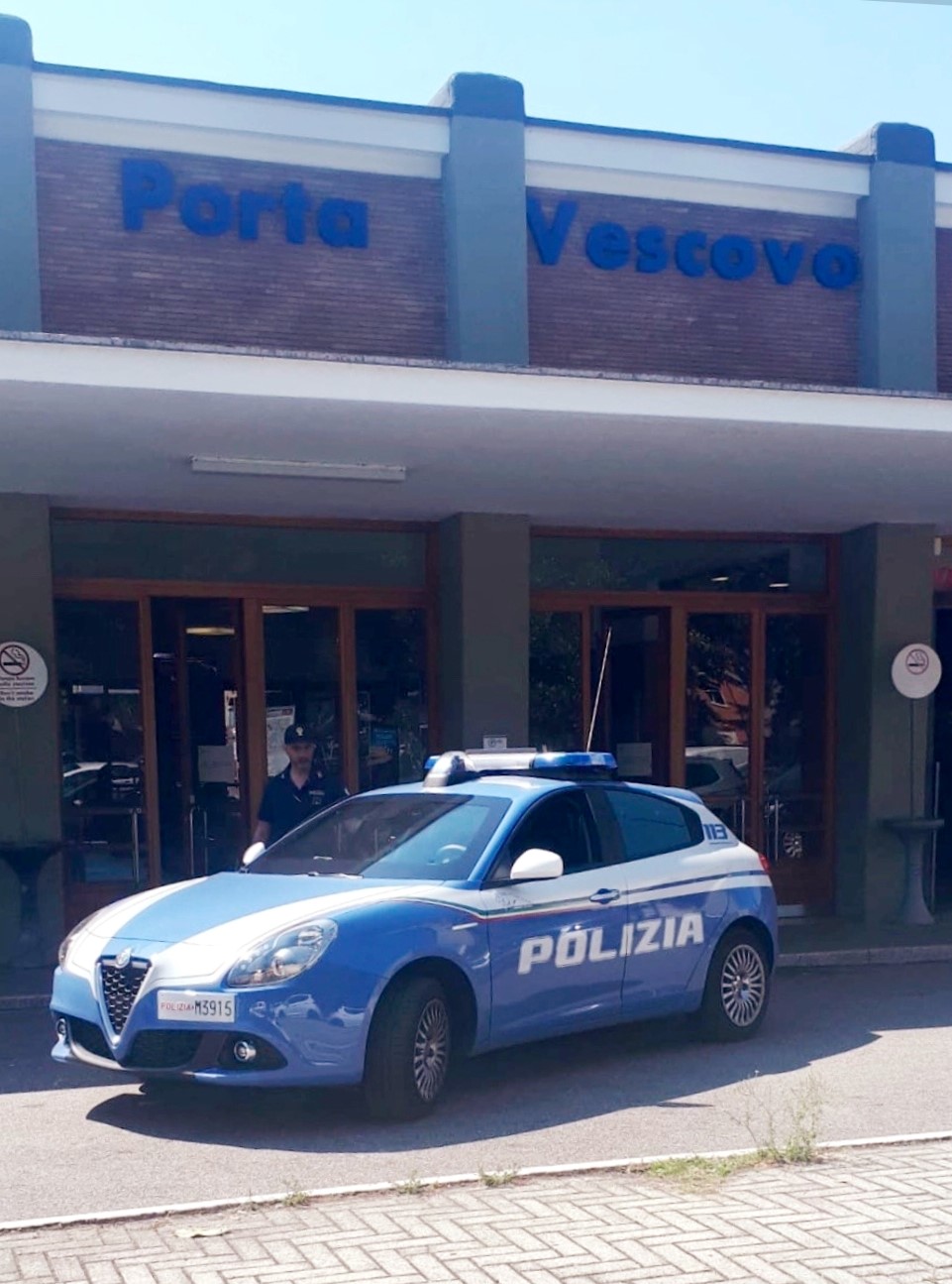 Arrestato a Porta Vescovo un giovane per spaccio di droga