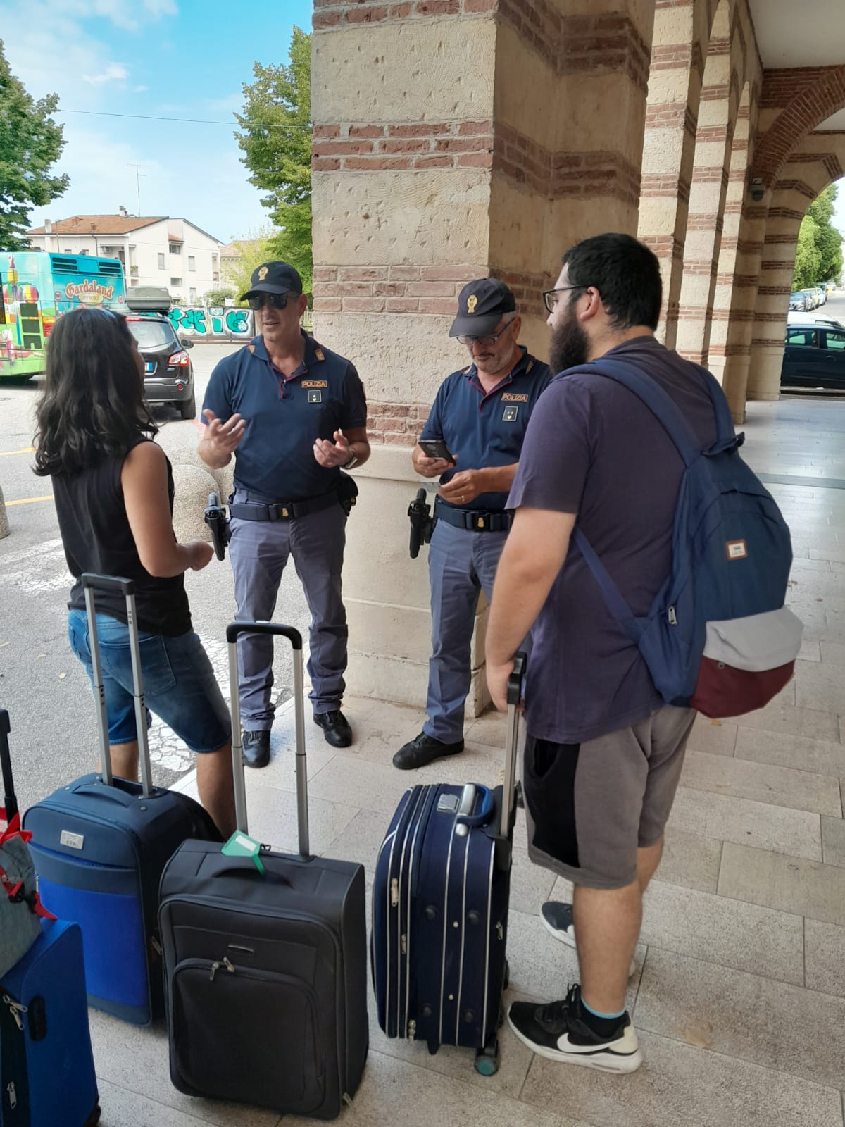 Operazione stazioni sicure della Polizia anche a Verona