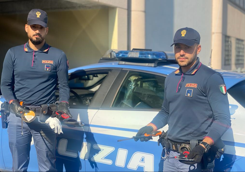 Due ladre d’appartamento arrestate dalla Polizia