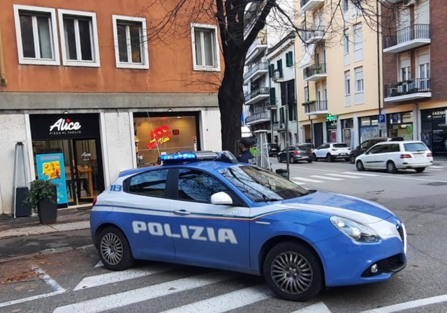 Raffica di furti. La Polizia interviene