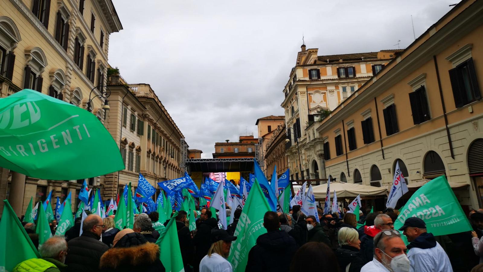 La protesta nazionale dei medici a Roma