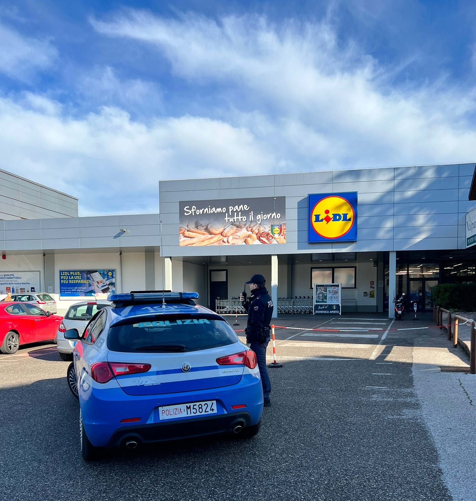 Rapina alla Lidl in Via Manzoni. Arrestato un 46enne