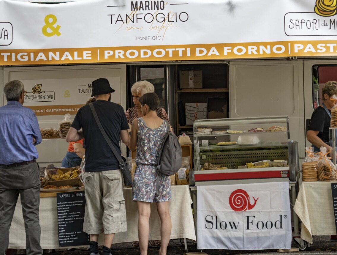 Quinto anniversario per il Mercato della terra Slow Food di Sommacampagna