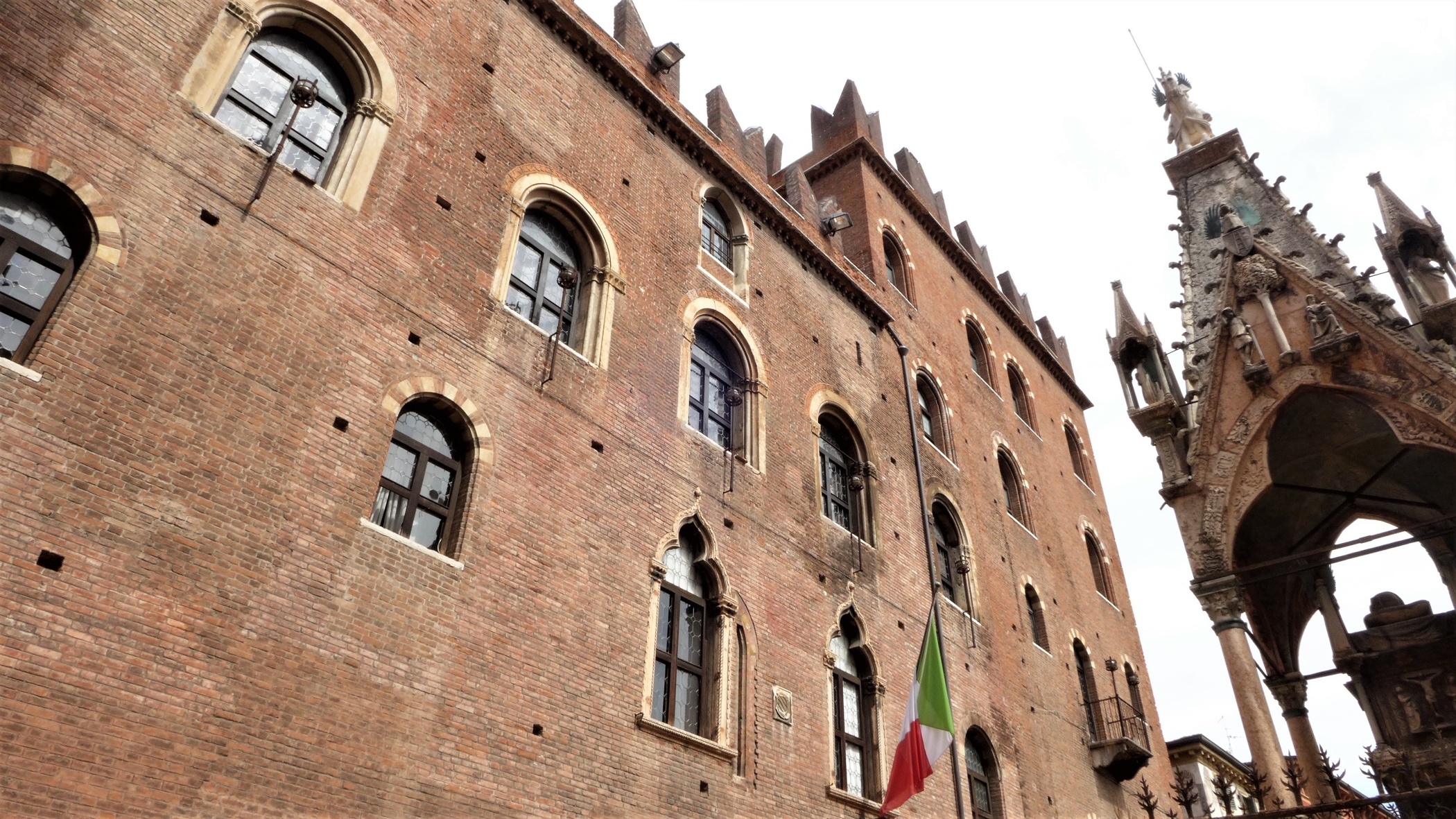 Provincia:  restauro del Palazzo Scaligero, si parte da piazza dei Signori