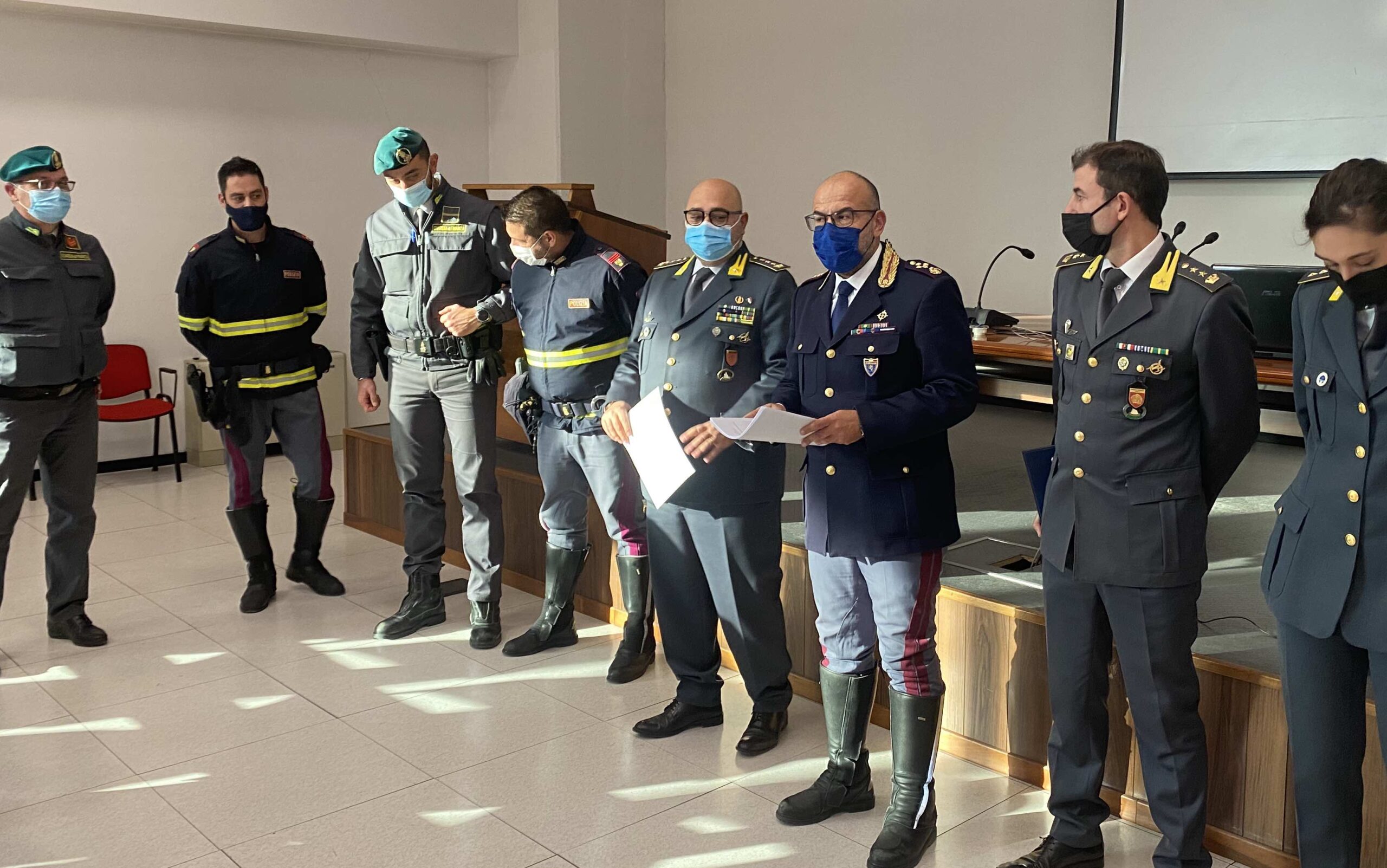 Sequestro record della Finanza e della Polizia: 355 chili di cocaina per un valore di 35 milioni trovati su un furgone a Verona Sud