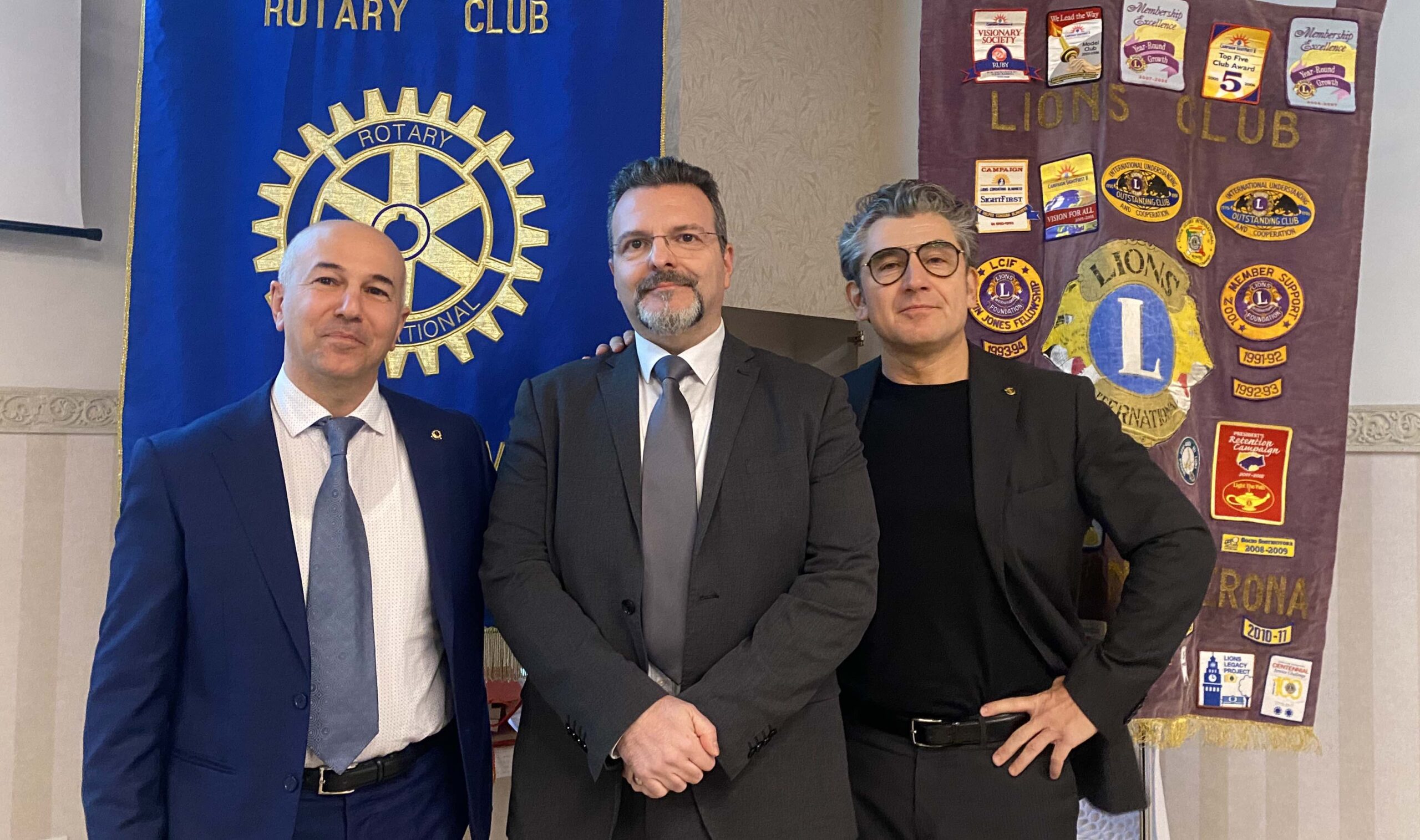 I segreti della Matrioska. Il Prof. Caputo analizza la guerra in Ucraina ad una serata organizzata da Rotary e Lions Club di Villafranca