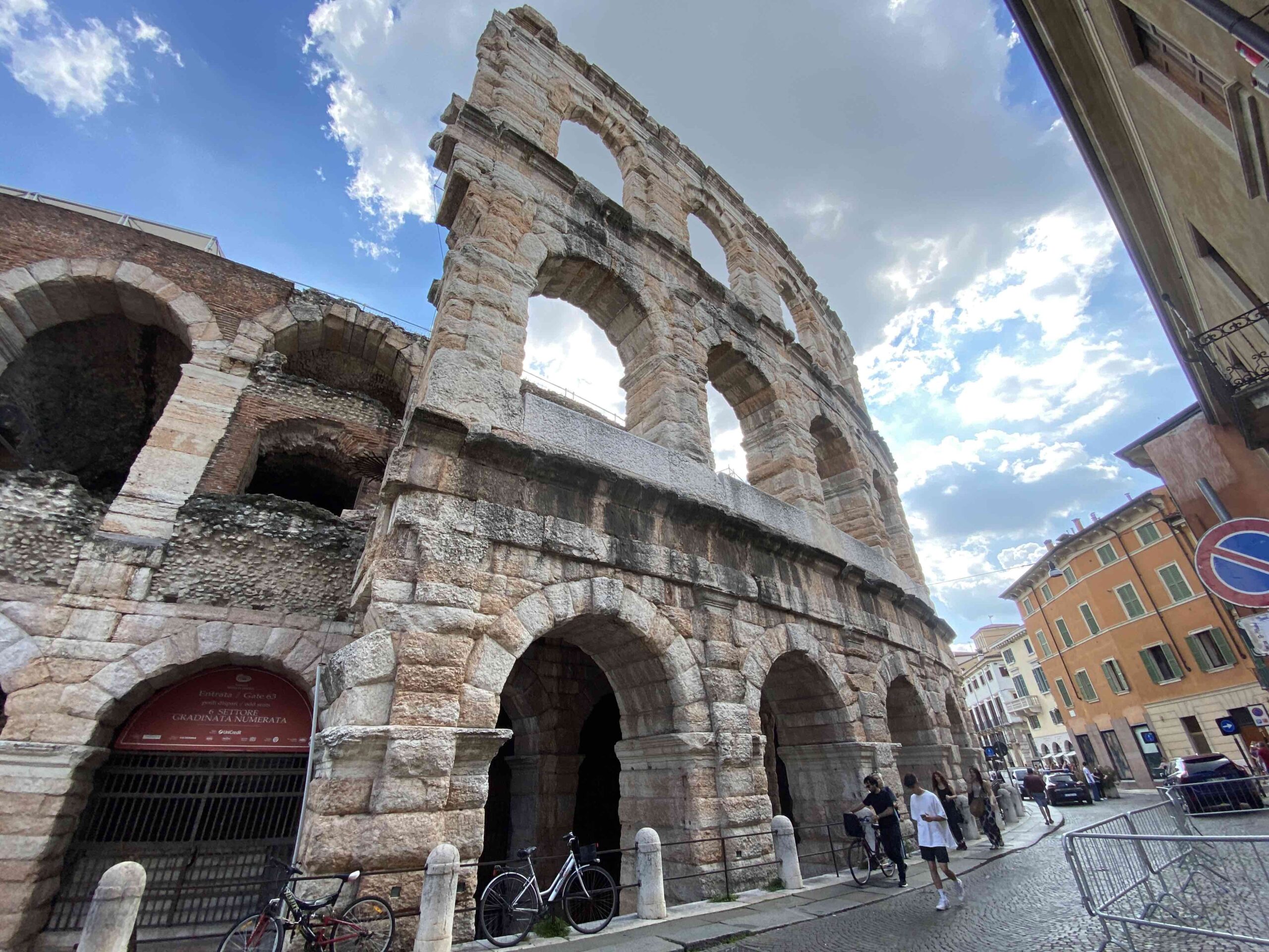 Centenario del Festival lirico. Il sindaco incontra i lavoratori della Fondazione Arena 