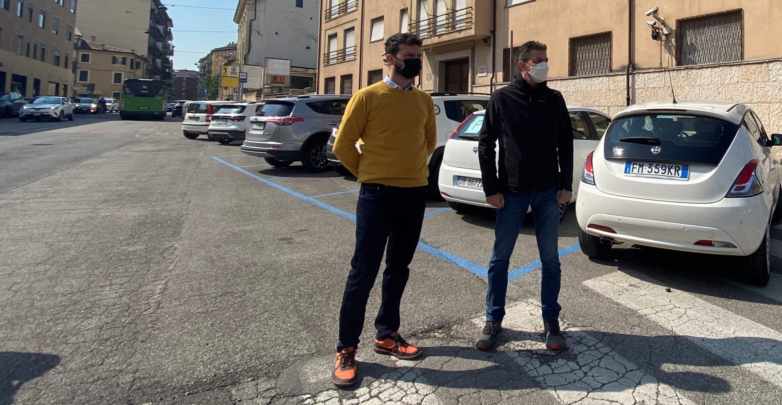 Recuperati agli Scalzi i parcheggi “saltati” con la ciclabile di Porta Palio