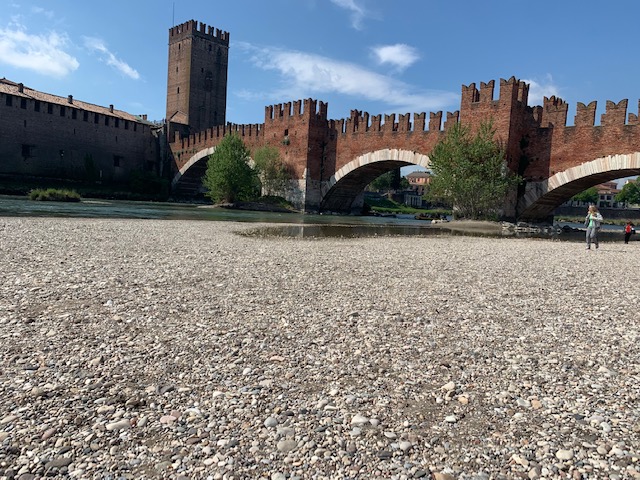 Mancanza d’acqua. Zaia ha dichiarato lo stato di crisi idrica ed emanato le norme per risparmiarla