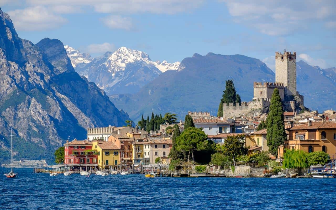 Lago di Garda, le presenze tornano ai livelli pre-covid: 132mila in più rispetto al 2019