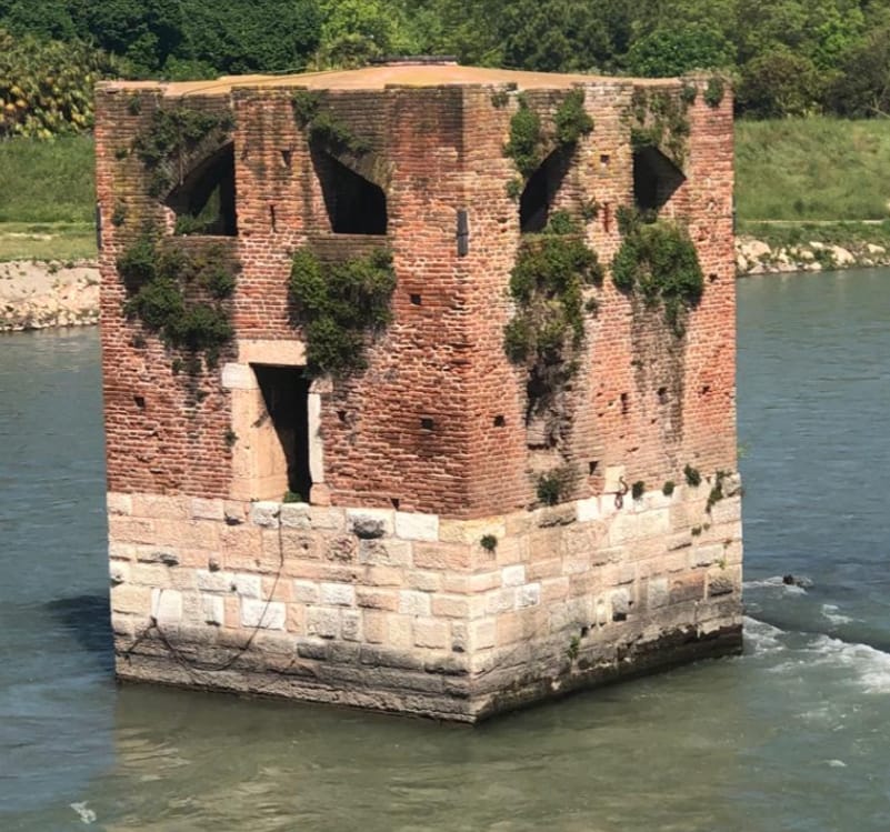 La Torre Scaligera in Porta Catena in concessione al Canoa Club Verona