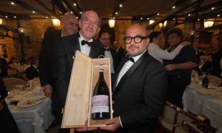 Il Consorzio Valpolicella dona Jeroboam di Amarone al ministro della Cultura