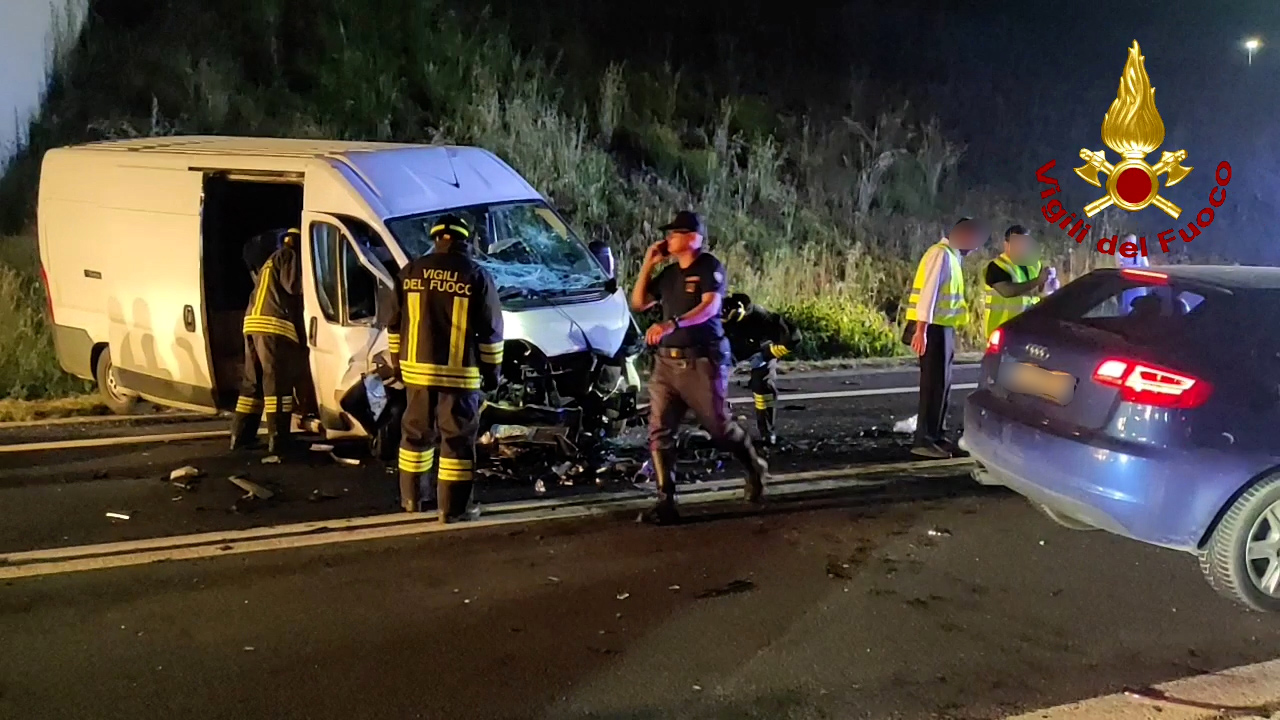 Scontro mortale sulla tangenziale all’altezza dell’Aeroporto