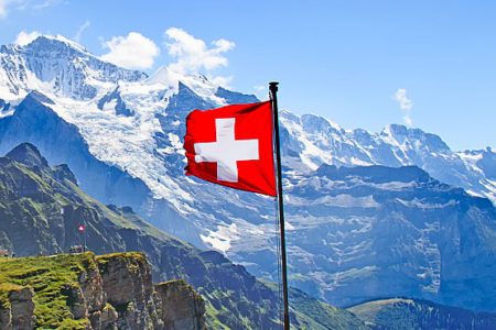 Dalla democraticissima Svizzera il NO allo “ius soli”