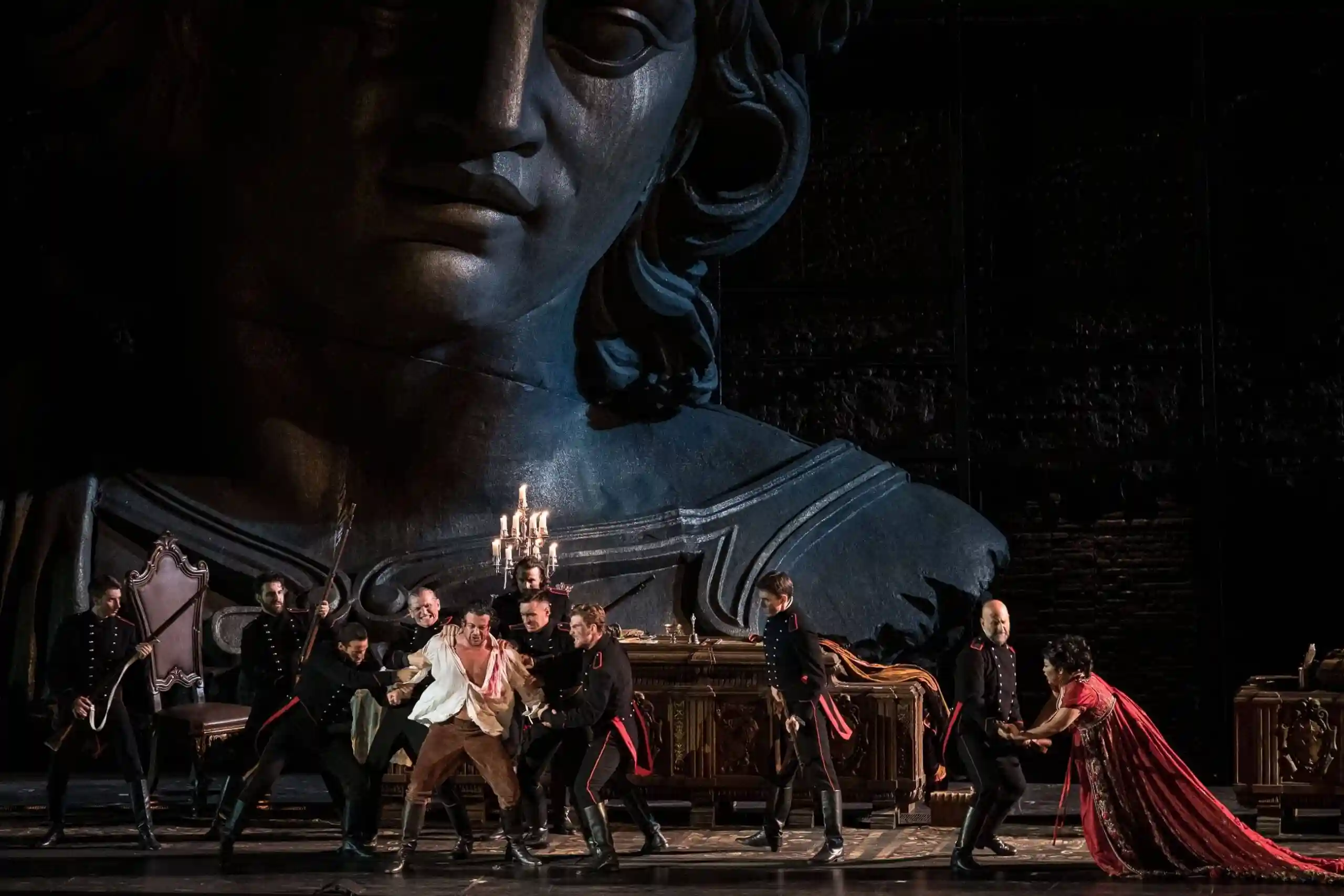 La Tosca di Puccini secondo Hugo de Ana in scena dal 29 luglio 