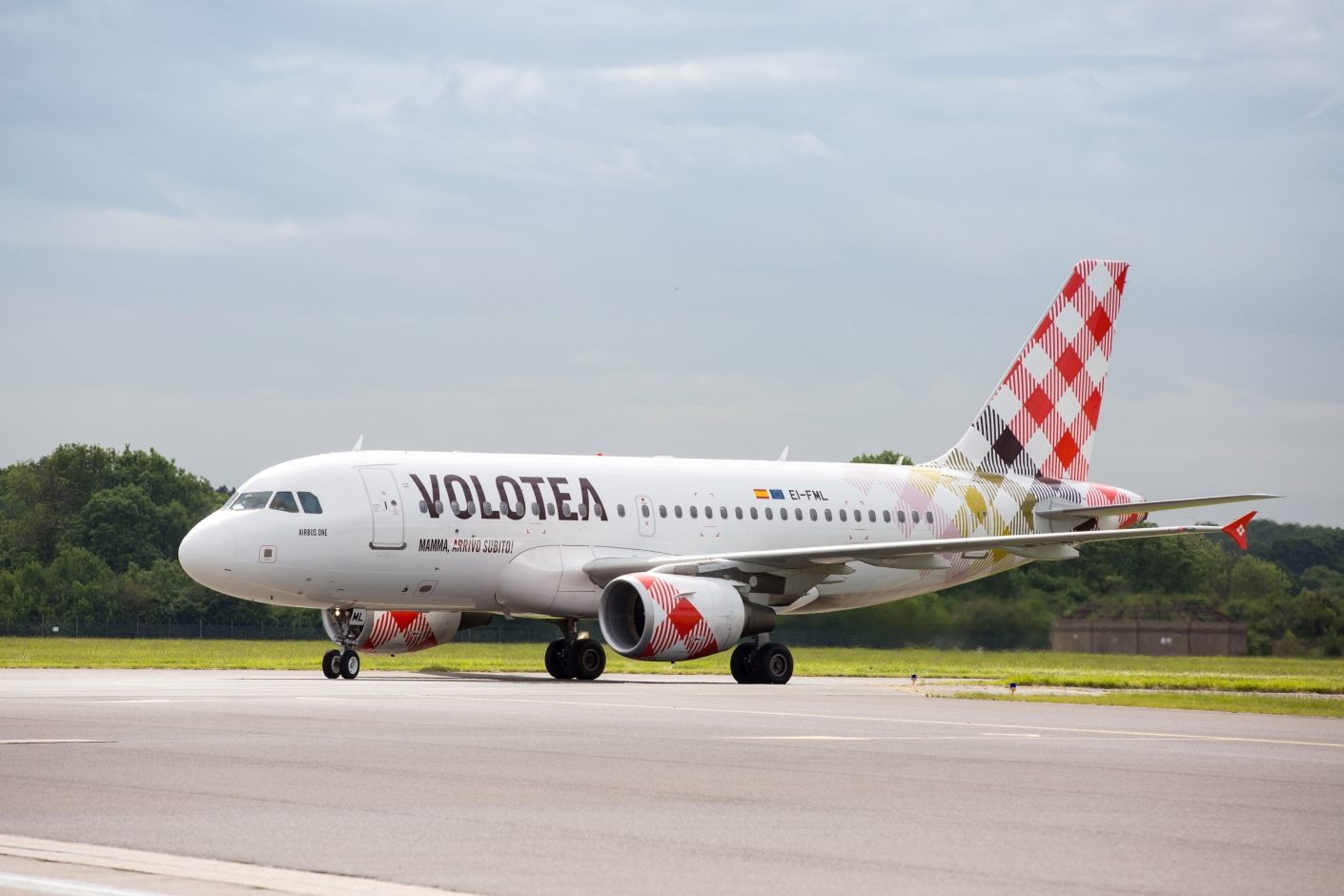 Volotea, nuovo volo da aprile da Verona su Parigi