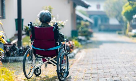 Assistenza agli anziani non autosufficienti, dalla Regione 61 milioni del Fondo sociale europeo