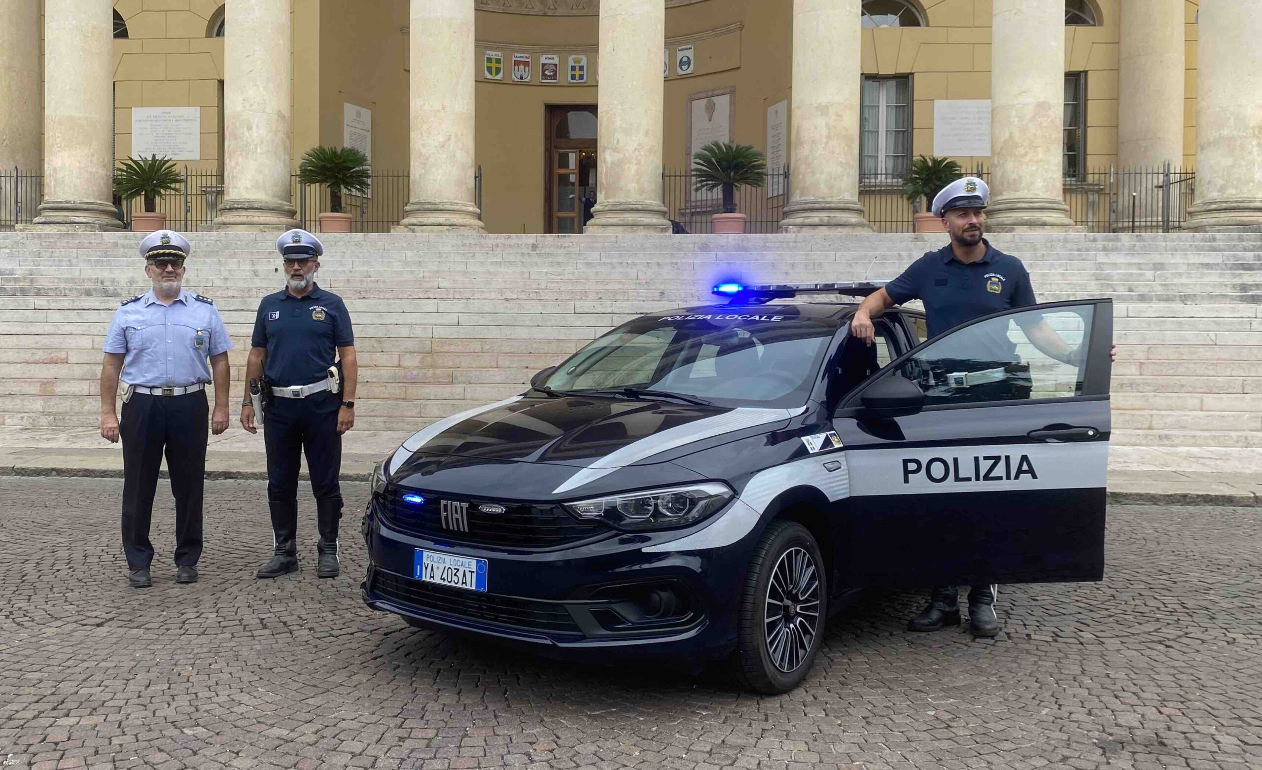 2 auto nuove a supporto dell’attività della Polizia locale