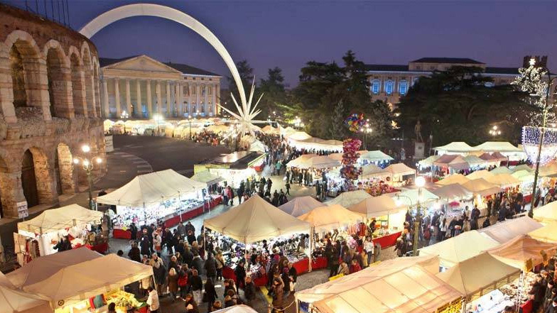 Verona anticipa le misure che il governo adatterà per le feste