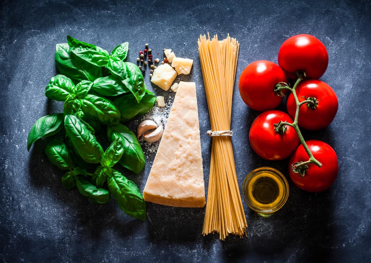 Stili di vita fra il dire e il fare…Gli italiani dicono di voler mangiar sano, ma continuano con le vecchie abitudini