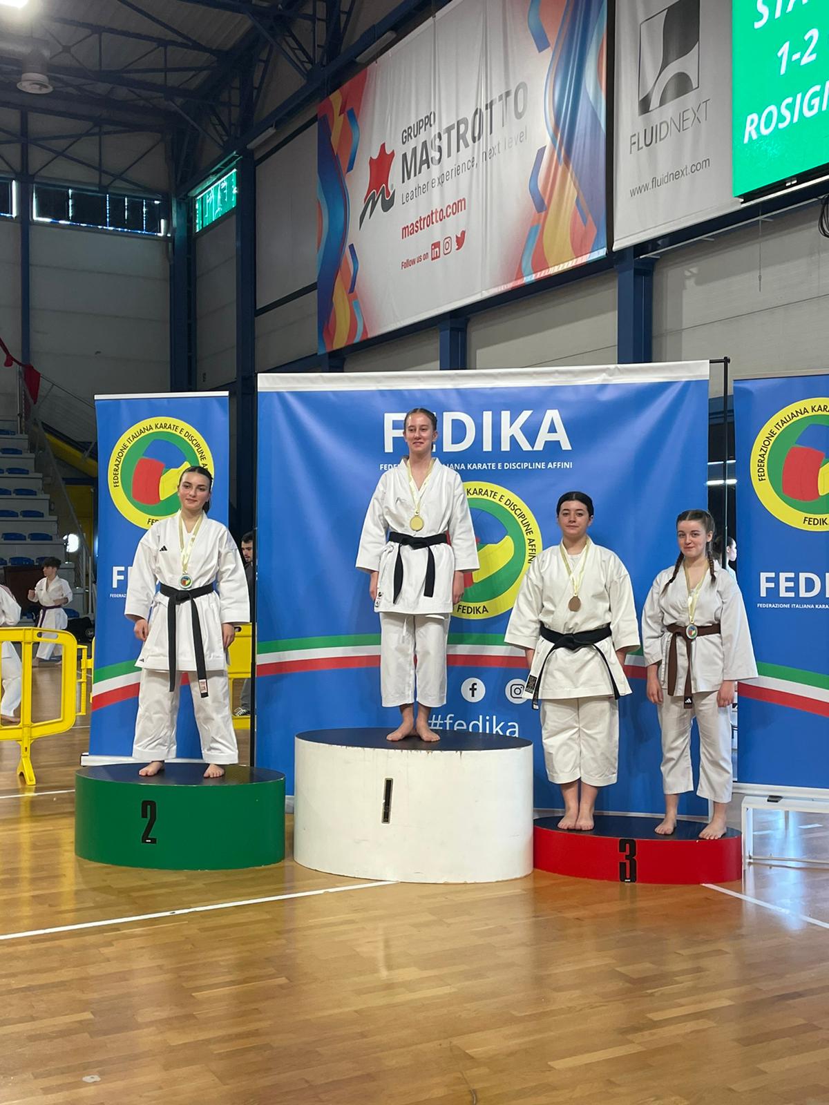 Incetta di premi ai Campionati Italiani Fedika per la scuola di karate Ni Sente Nashi di Villafranca