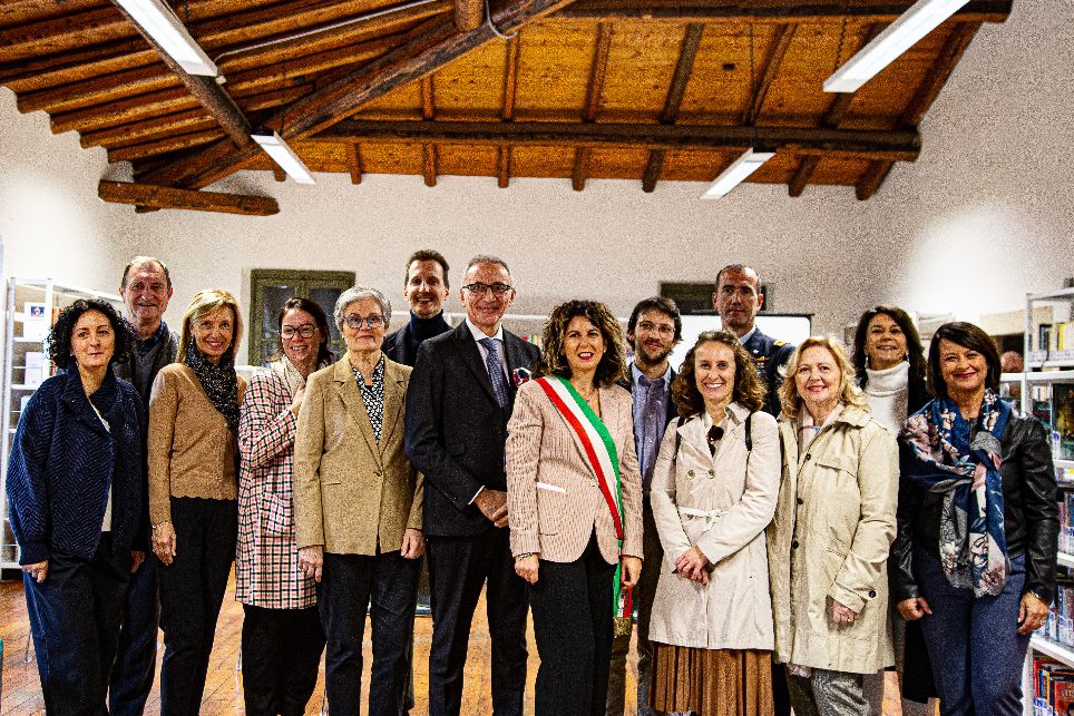 Inaugurazione della nuova biblioteca di Povegliano. Tedeschi: “Manteniamo la promessa delle aule studio per i nostri ragazzi”