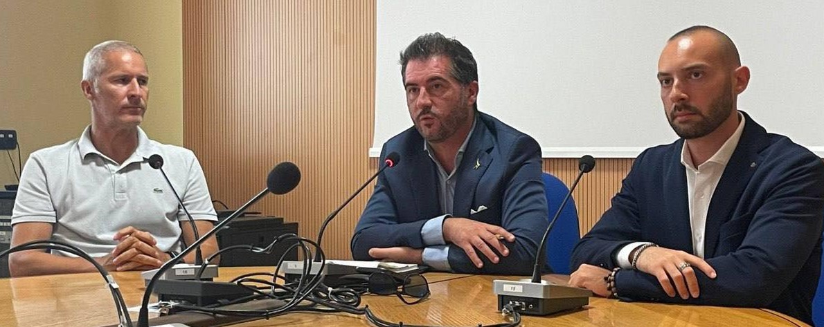 Tommasi “modaiolo” dimentica i veri problemi di Verona: la Lega attacca il sindaco