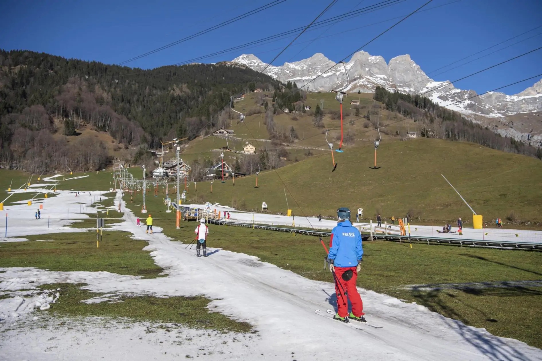 Diminuita del 53% la neve sulle Alpi. Si prevede un altro anno di siccità. Le proposte di Legambiente 