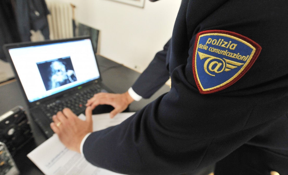 Acquisti online. I consigli della Polizia Postale