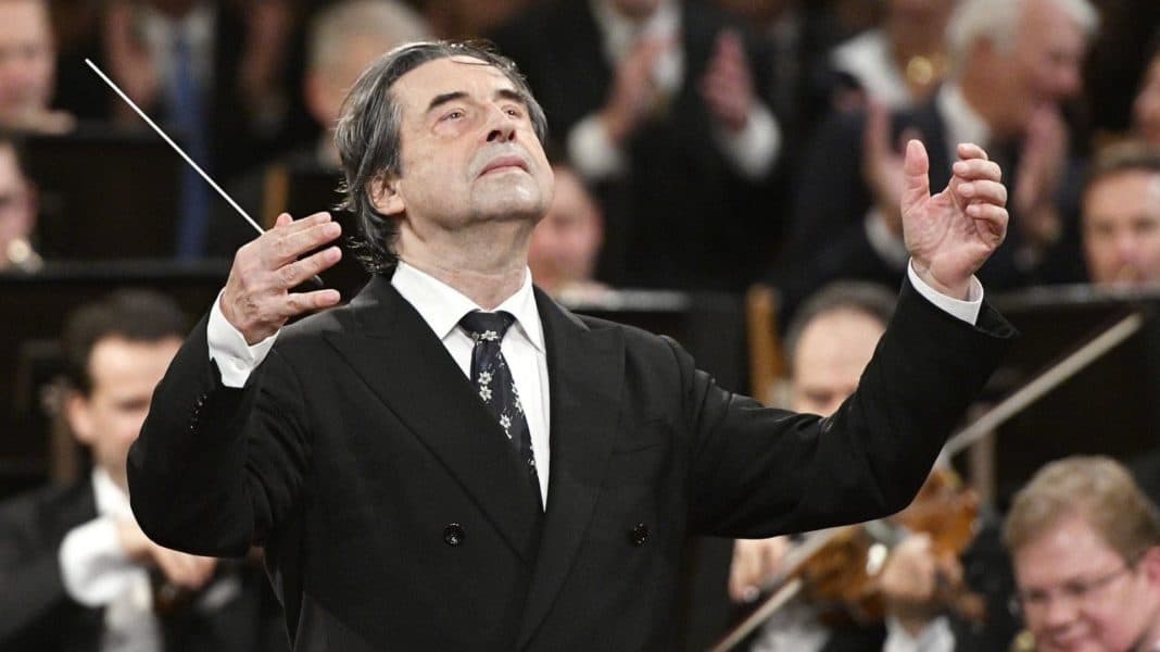 Riccardo Muti torna a Verona per dirigere il concerto dedicato a Dante
