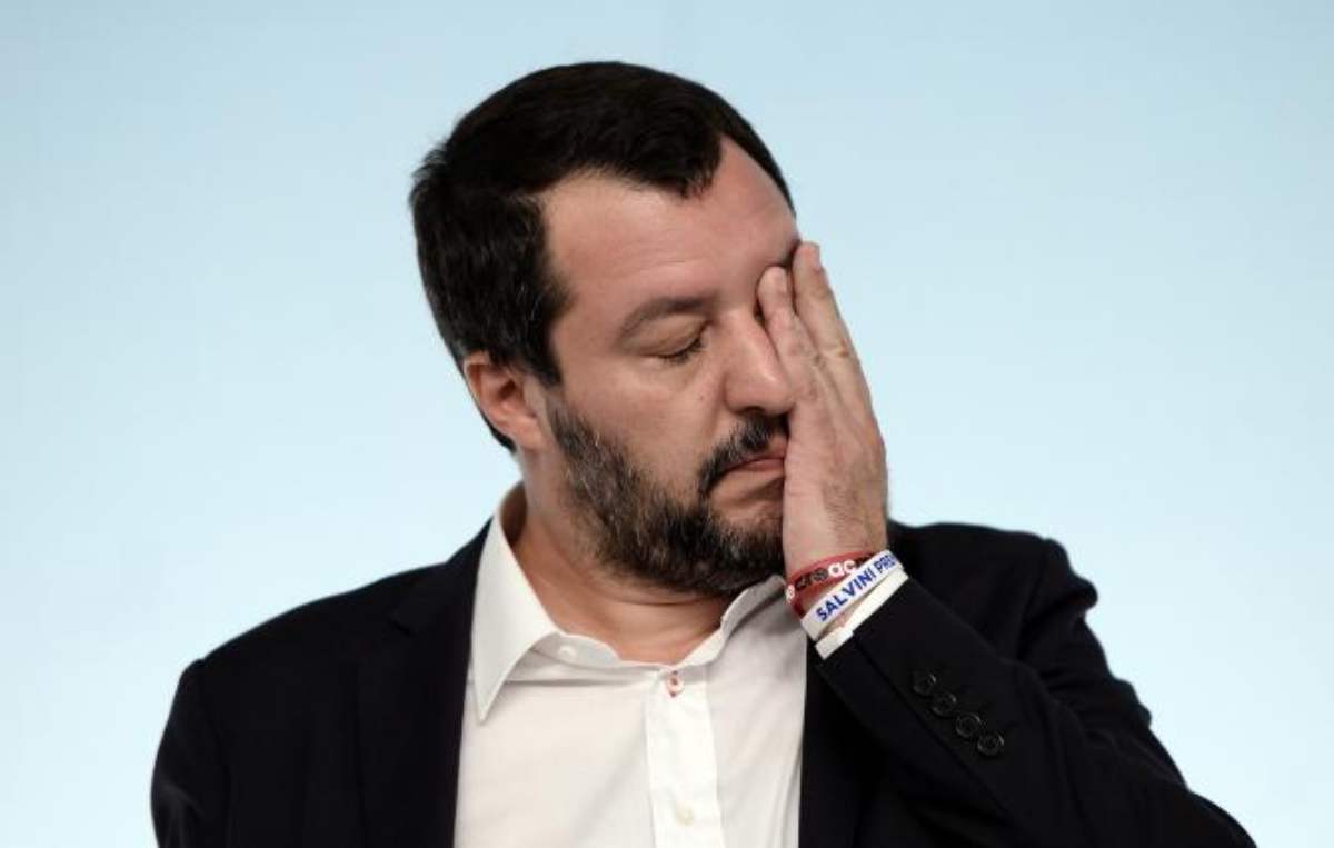 Dal premier del popolo al premier “salva Quirinale”. Così Salvini ci ha ributtato in pasto alle sinistre