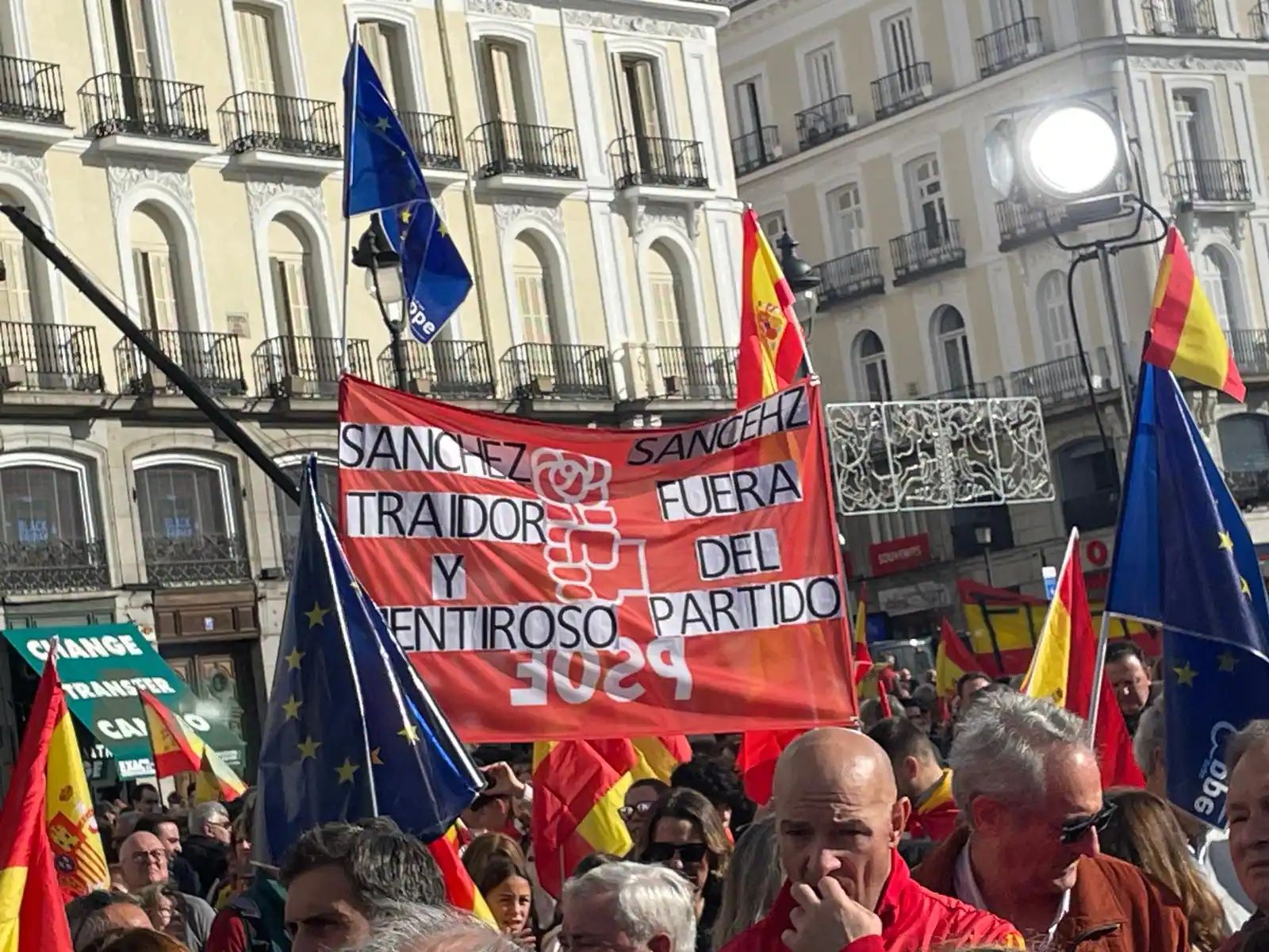 In Spagna nel 2023 governano i peggiori sovranisti. Ma i media “progre” italiani lo nascondono