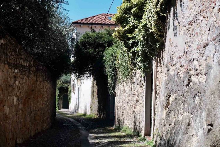 Torricelle, al via i lavori sulle pareti rocciose di Alto San Nazzaro e Salita Fontana del Ferro