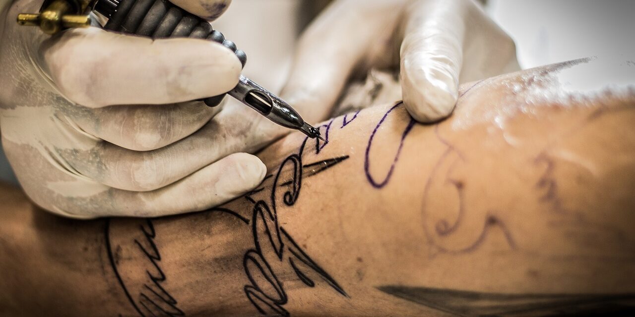 Tatuaggi. Da una ricerca svedese il possibile rischio di linfoma