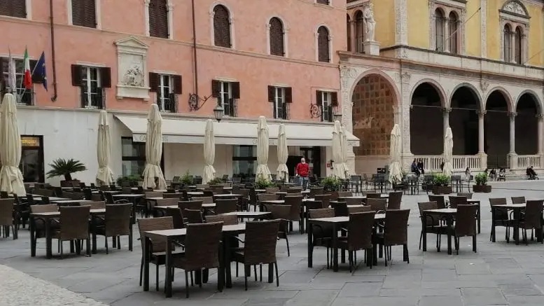 Bando del Comune per nuovi plateatici e posti auto in ZTL