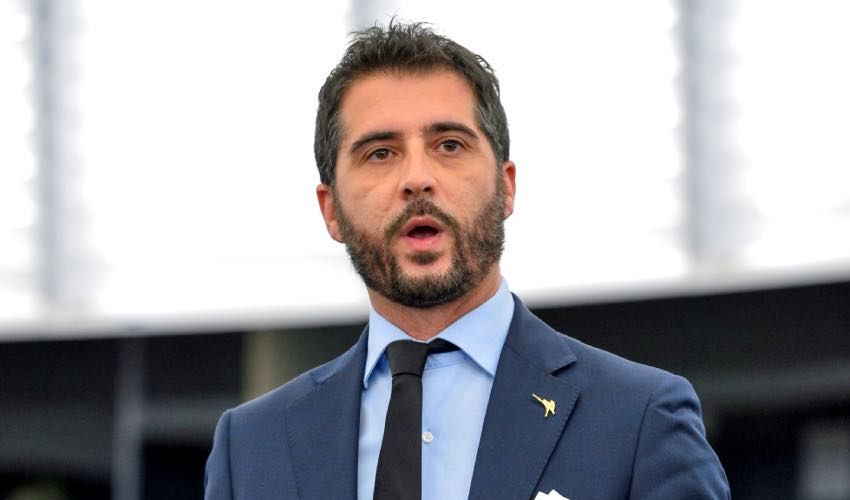 Brennero, Borchia incontra ambasciatore austriaco: “Assenza Europa imbarazzante, restrizioni penalizzano Italia”