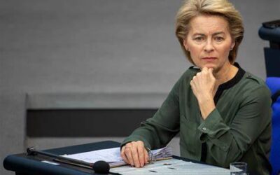 Ursula rieletta presidente della Commissione Ue. FdI e Lega hanno votato contro
