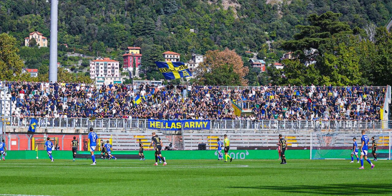 A Como il Verona perde 3-2 per colpa sua e dell’arbitro