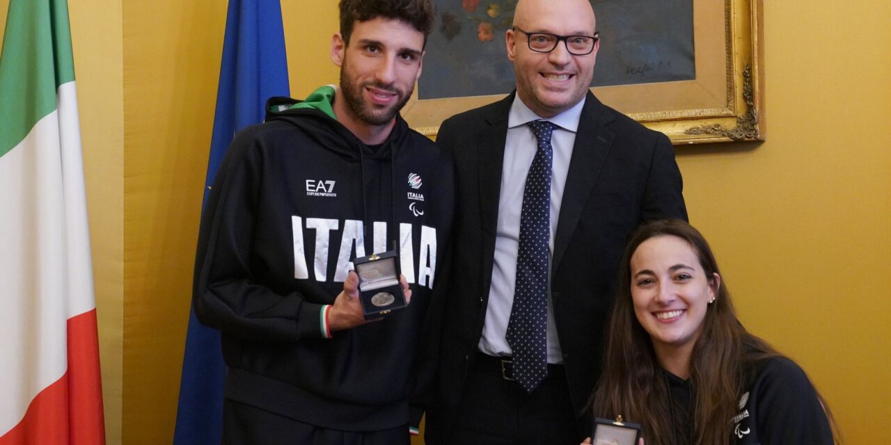 Stefano Raimondi e Giulia Terzi premiati alla Camera da Lorenzo Fontana: “C’è sempre speranza se ci sono impegno e amore”