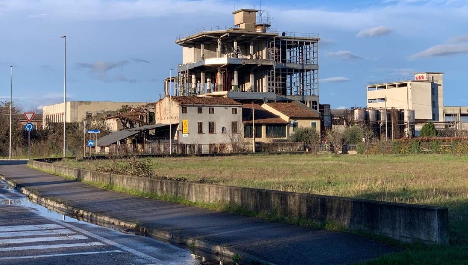 A Povegliano al via la rigenerazione urbana dell’area industriale ex R.O.I. con pista ciclabile. Tedeschi: “Sostenibilità e qualità della vita al centro delle nostre scelte”