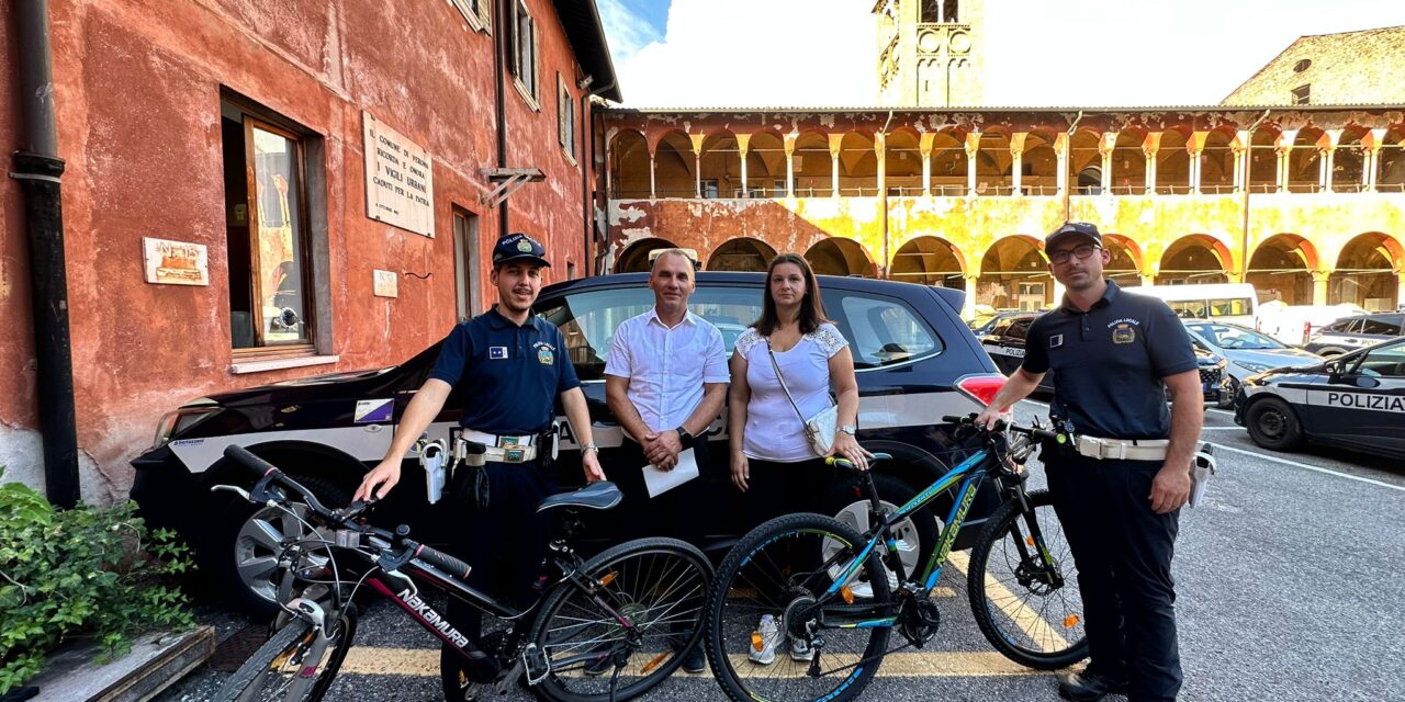 Ladri di biciclette bloccati in Brà dalla Municipale: da giugno sono 16 le bici riconsegnate ai proprietari