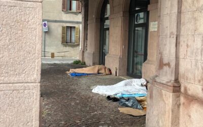 Flavio Tosi: «Via gli homeless da via Pallone. Va delocalizzata la mensa della Ronda della Carità»