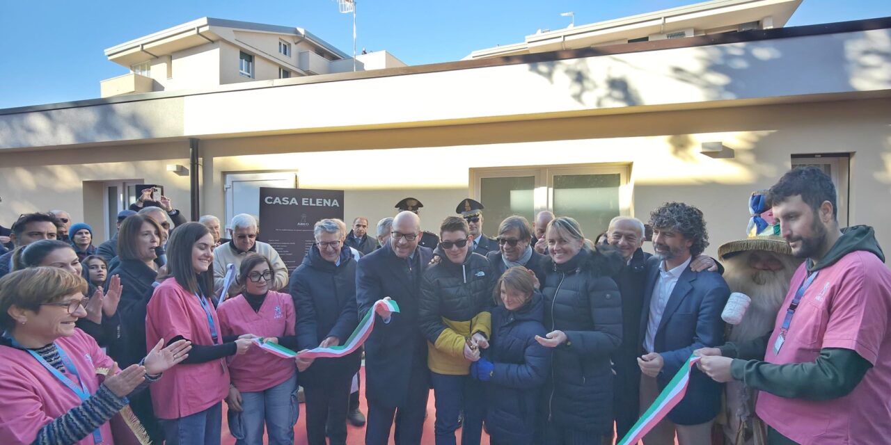 Lorenzo Fontana inaugura Casa Elena, i nuovi alloggi per le famiglie dei piccoli pazienti oncologici di Abeo