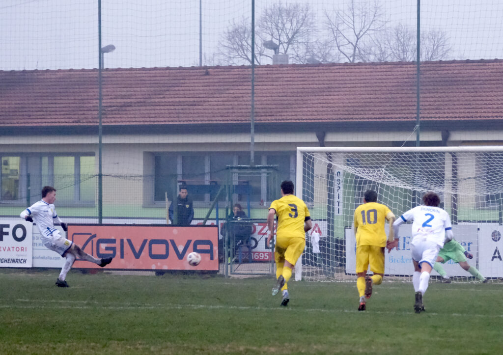 Il calcio di rigore di De Cerchio 