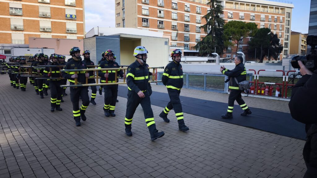 Vigili del fuoco a pediatria