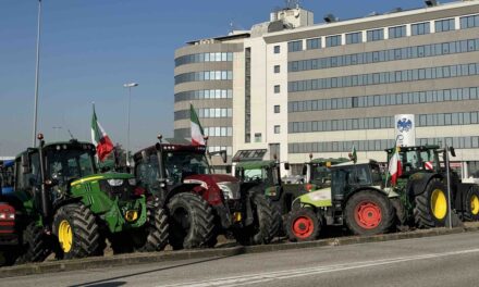 Il popolo dei trattori torna sulle strade. E’ passato un anno ma tutto è come prima